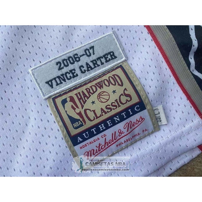 Camiseta Brooklyn Nets Vince Carter NO 15 Mitchell & Ness 2006-07 Blanco